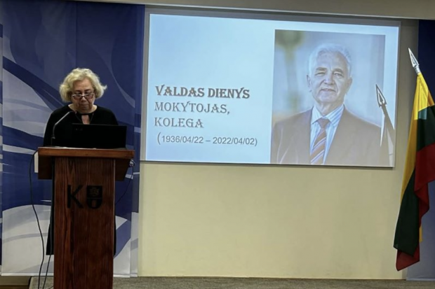 Prof_Vincento_Dienio_atminimui